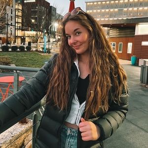 Meet your Posher, Kassidy